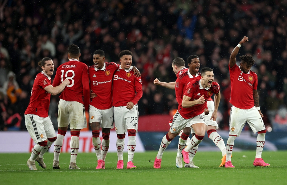 Manchester United hadapi rival sekota di final Piala FA.