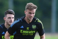 Rob Holding Join Crystal Palace