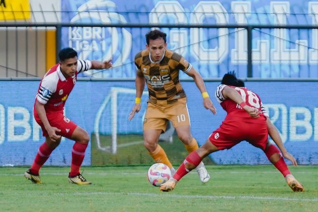 Head to Head dan Performa Dewa United vs PSBS Biak