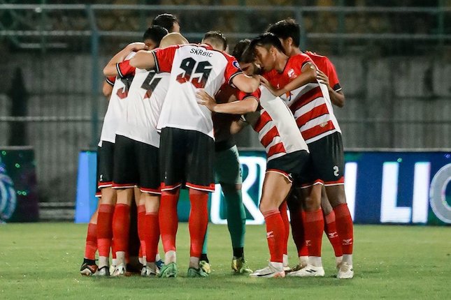 Head to Head dan Performa Semen Padang vs Madura United