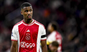 Ajax Sudah Approve, Jorrel Hato Resmi Gabung Chelsea
