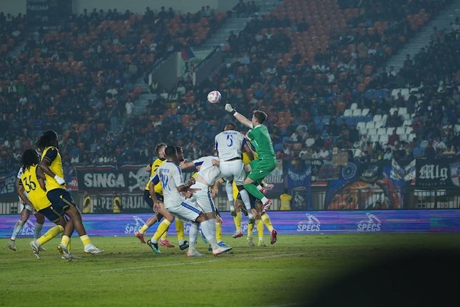 Arema FC Jadi Tim dengan Performa Terburuk