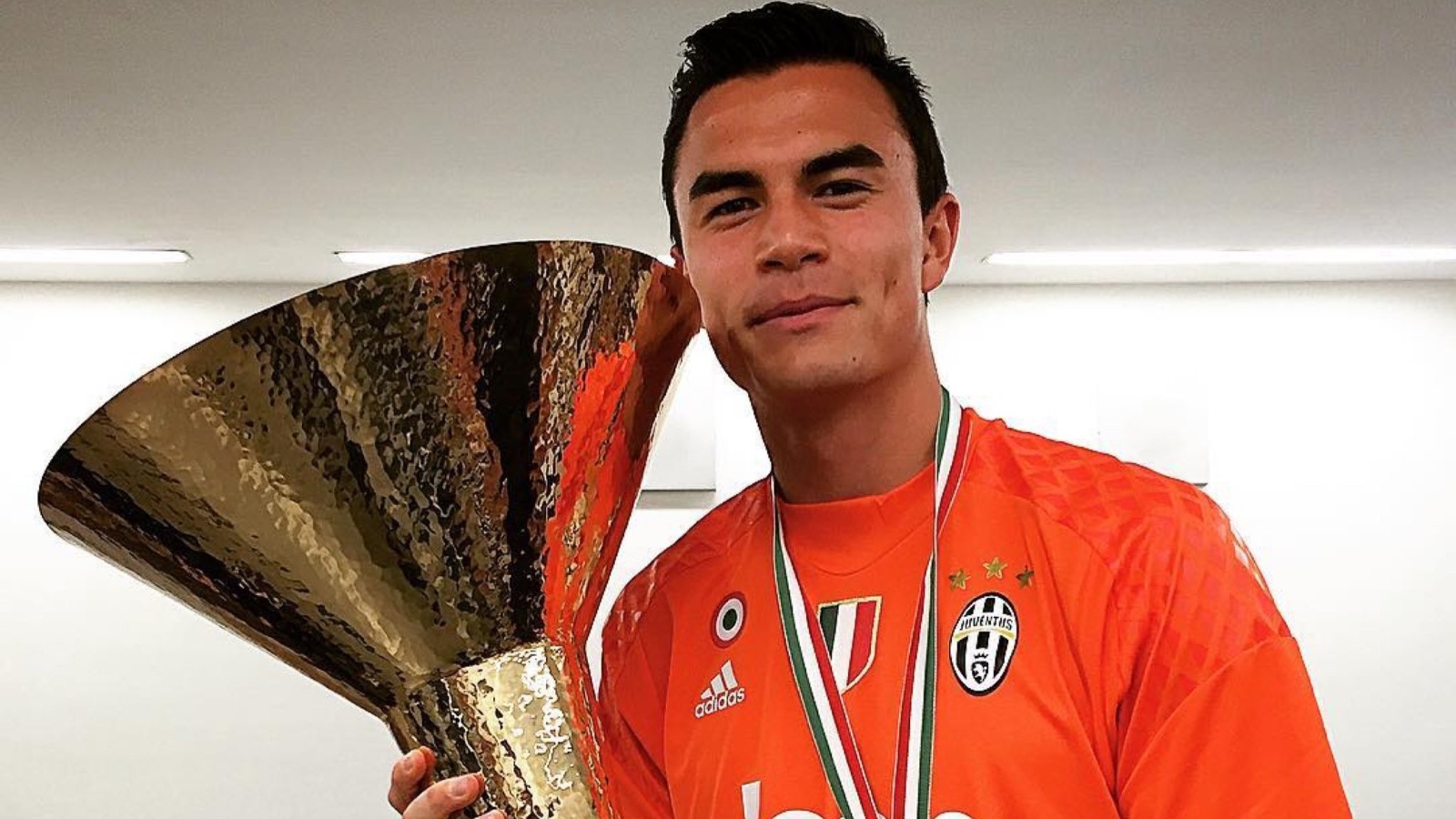 Emil Audero Resmi ke Cremonese, Bagaimana Peluangnya Jadi Kiper Utama?