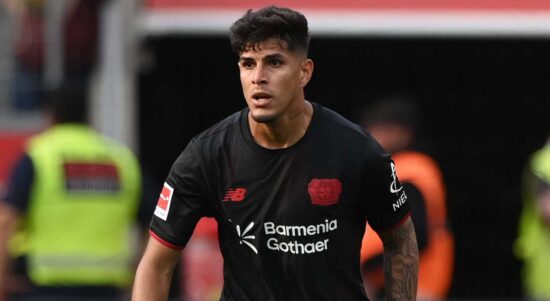 Arsenal Bicara Langsung ke Bayer Leverkusen untuk Transfer Hincapie