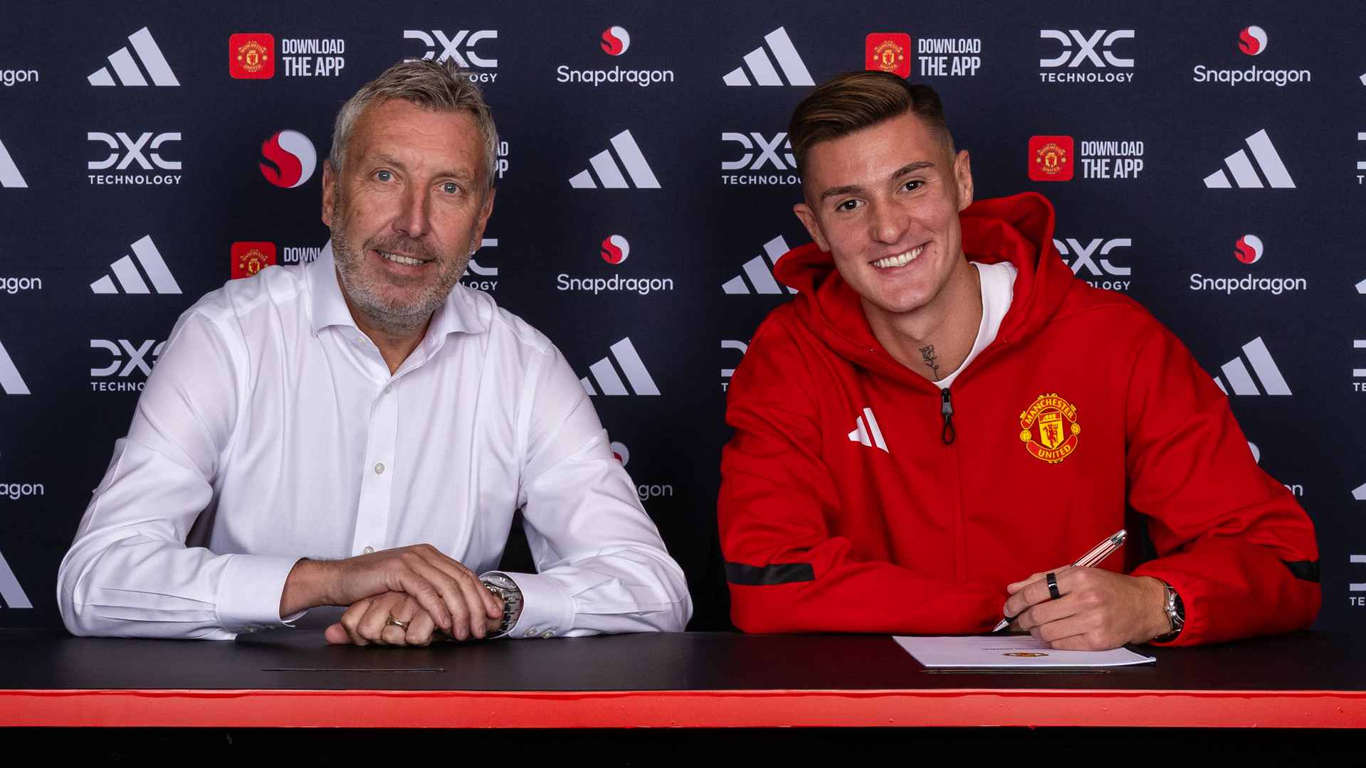 Benjamin Sesko Cerita Alasan Pilih Manchester United