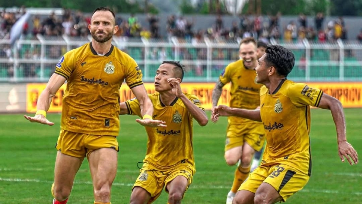 Bhayangkara FC Kemenangan Pertama, PSBS Kalah Lagi
