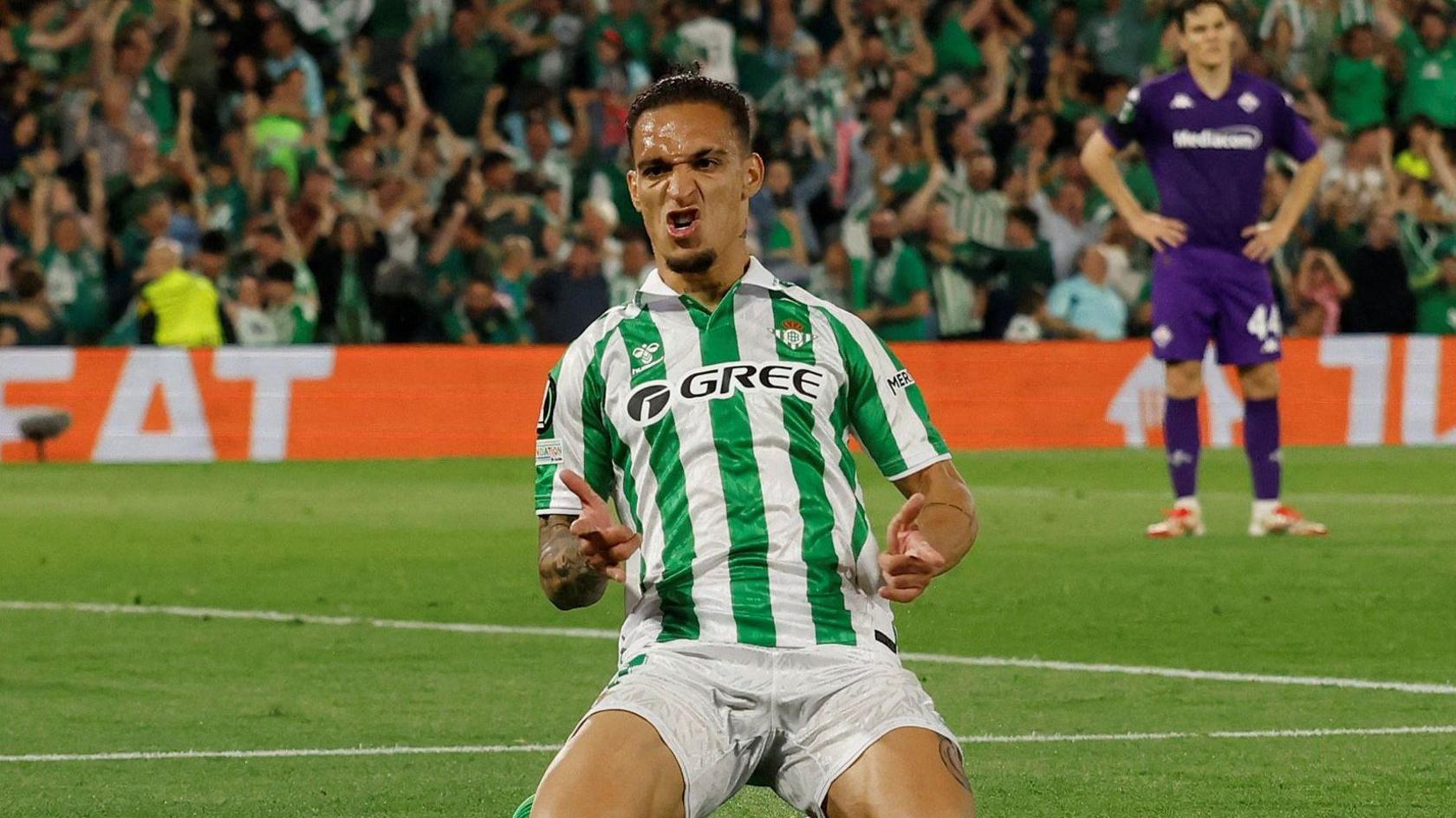 Ingin Rekrut Antony, Real Betis Kembali Desak Manchester United