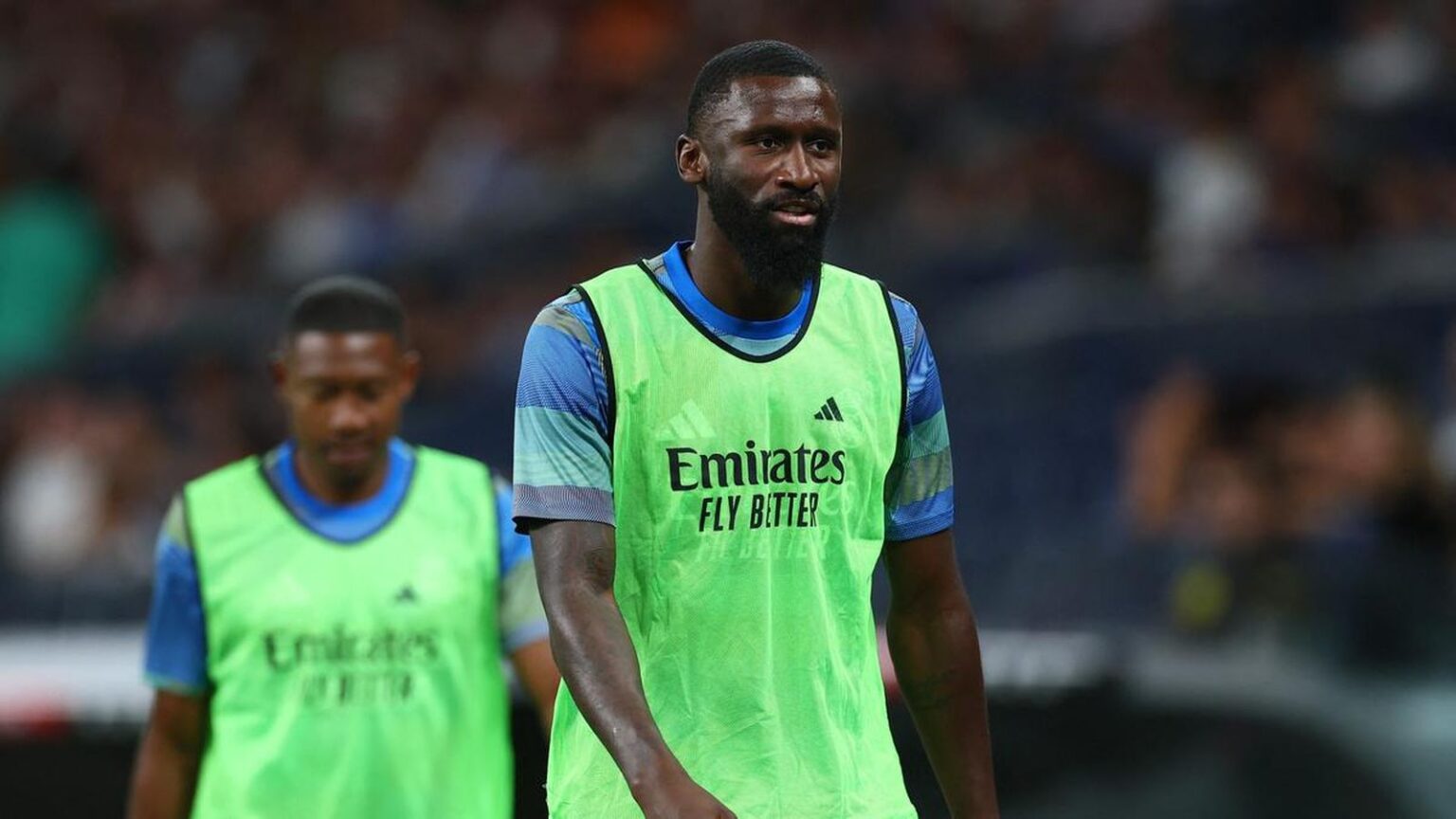 Alarm Bahaya Real Madrid! Rudiger Cedera hingga Desember