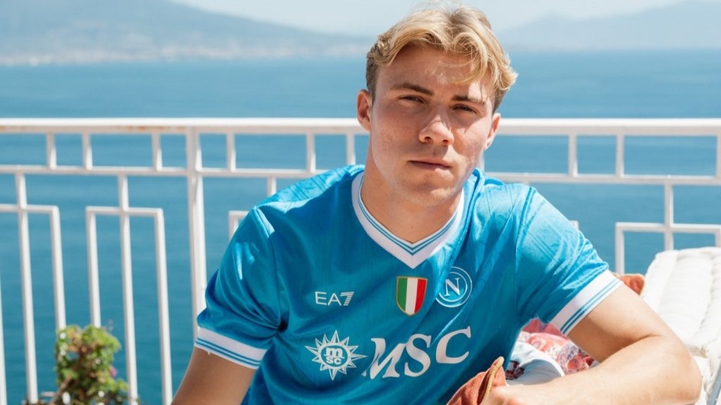 Conte Bicara Potensi Debut Hojlund untuk Napoli