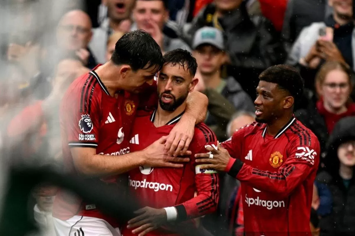 Rangkuman Hasil Pertandingan Liga Inggris Pekan ke-5: Man United Menang, City Imbang
