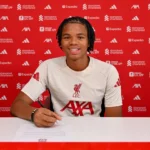 Rio Ngumoha Teken Kontrak Profesional di Liverpool, Naik Hampir 4 Kali Lipat