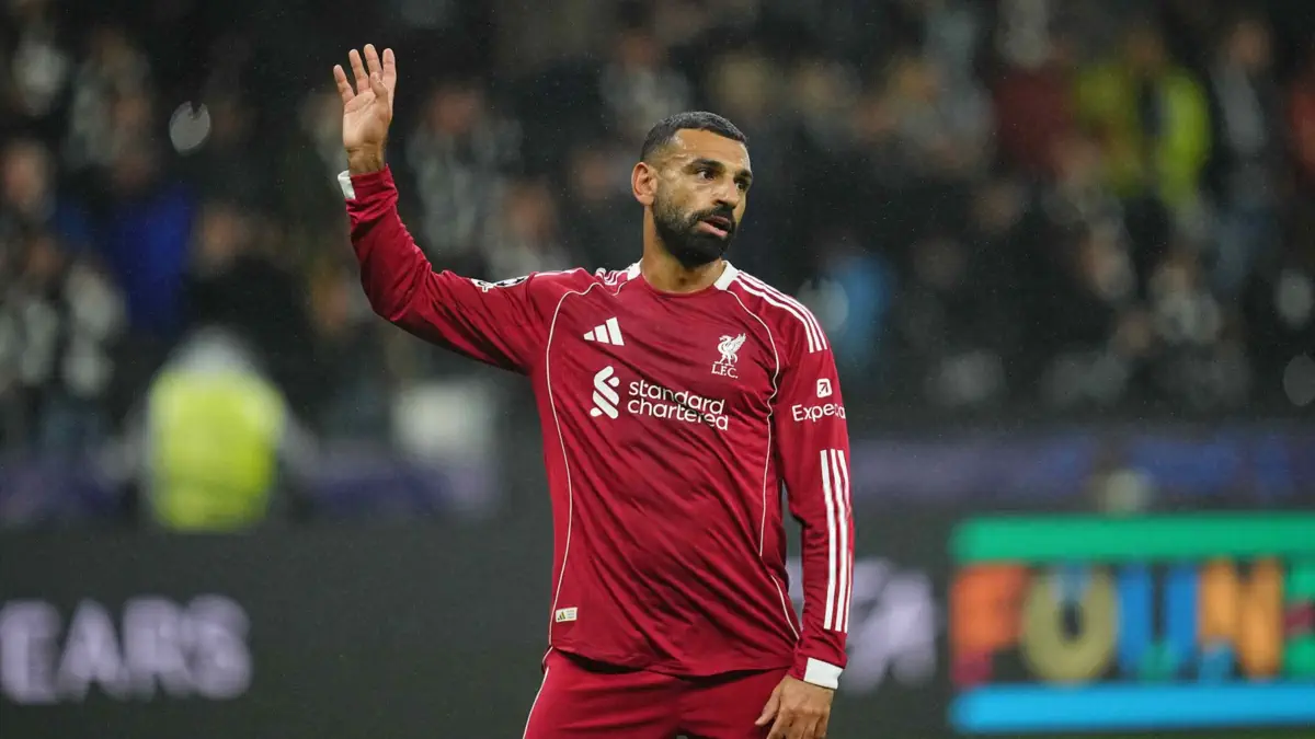 Carragher Puji Keputusan Arne Slot Cadangkan Salah saat Lawan Frankfurt Carragher Puji Keputusan Arne Slot Cadangkan Salah saat Lawan Frankfurt