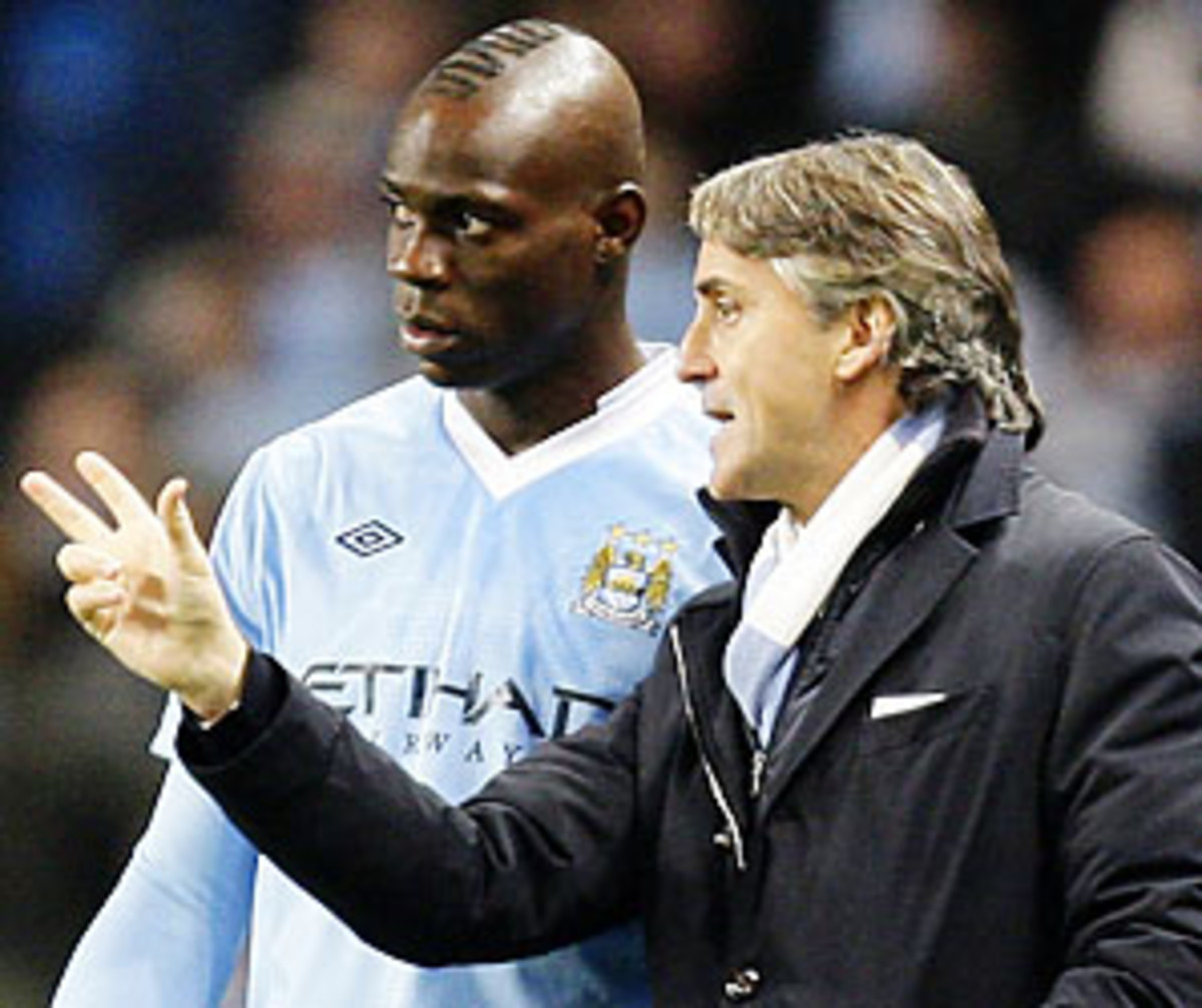 Roberto Mancini Disebut Masuk Radar Manchester United, Apa Benar?
