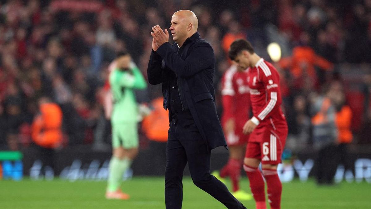 Arne Slot Sebut Kemenangan Liverpool atas Real Madrid Sangat Impresif