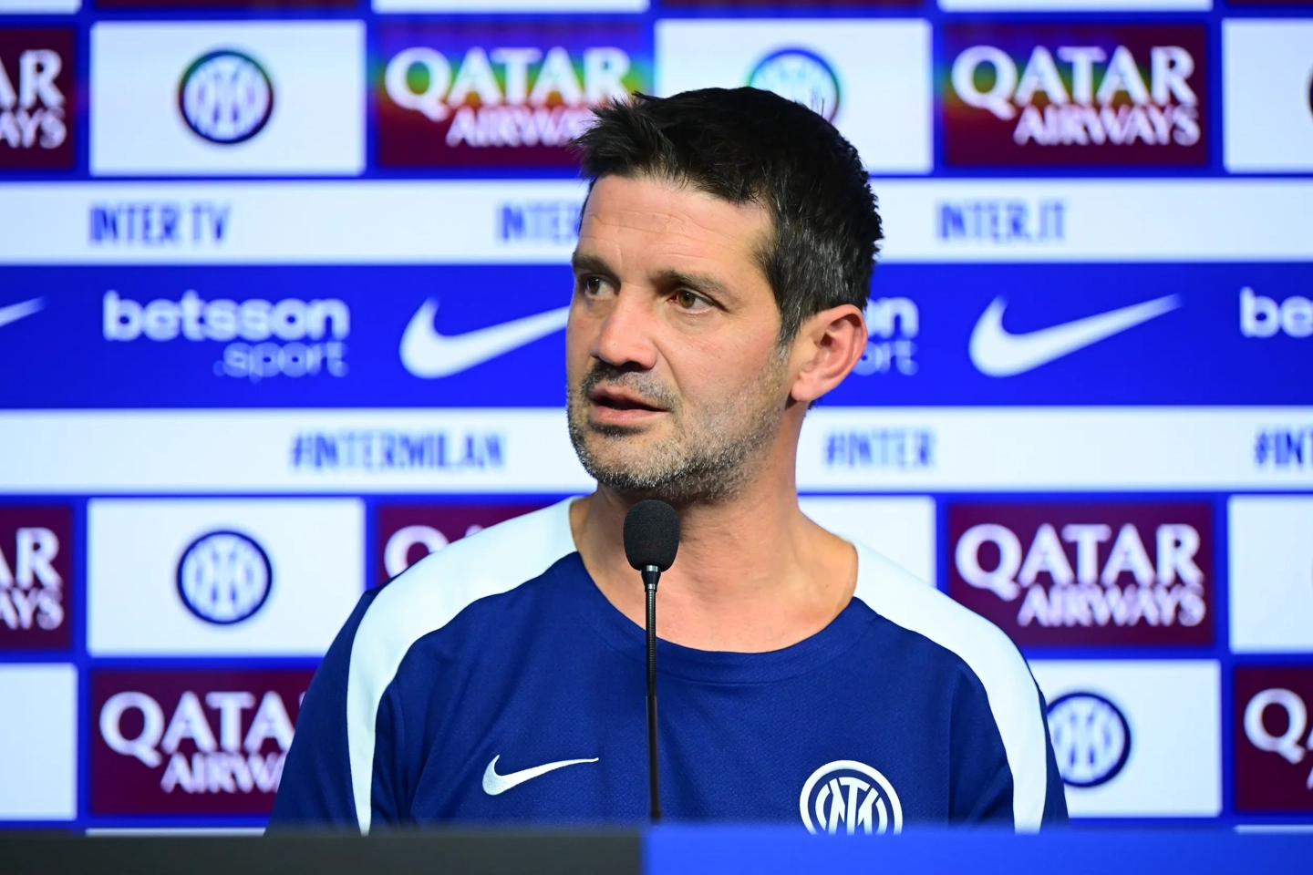 Chivu Paham Betul Arti Derbi Inter Milan vs AC Milan