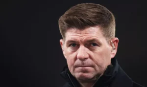 Liverpool Dipermalukan di Anfield, Steven Gerrard Ngamuk