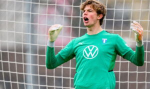 Melker Ellborg, Kiper Muda Incaran Terbaru Manchester United