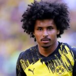 Striker Borussia Dortmund Adeyemi Kena Sanksi karena Memiliki Senjata Ilegal Striker Borussia Dortmund Adeyemi Kena Sanksi karena Memiliki Senjata Ilegal