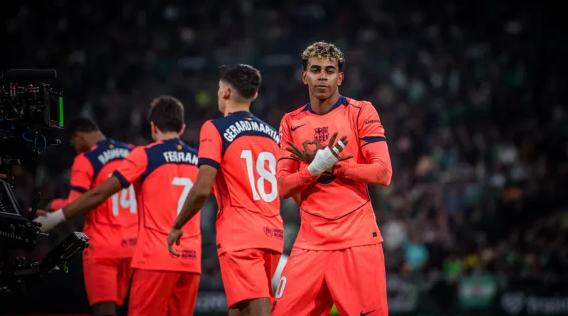 Taklukkan Real Betis, Para Pemain Barcelona Tunjukkan Solidaritas