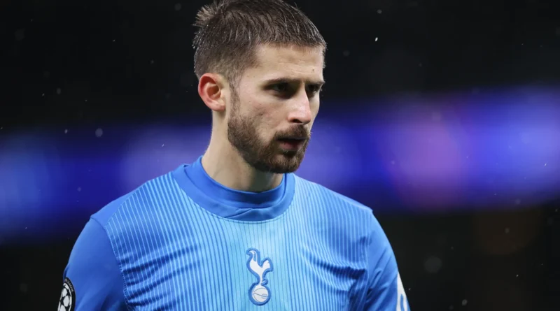 Inter Milan Bidik Guglielmo Vicario, Siapkan Suksesor untuk Yann Sommer