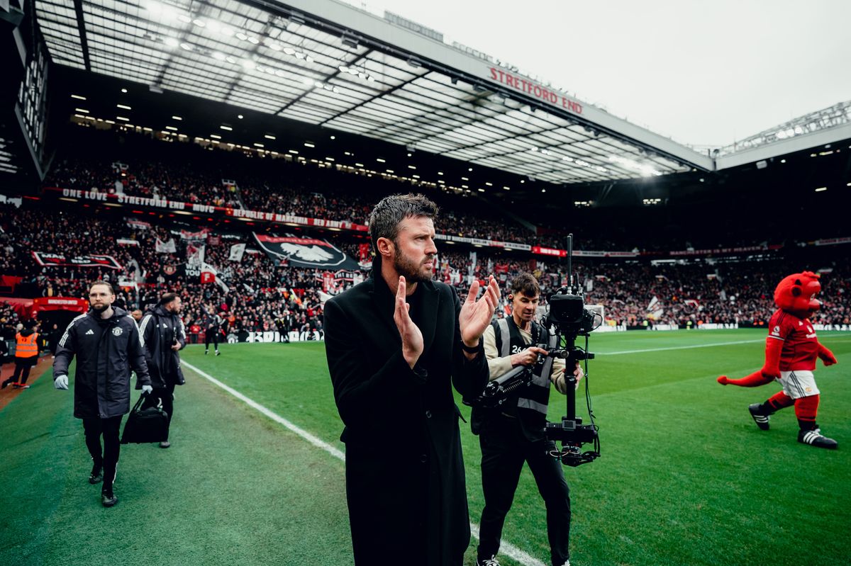 Fokus Hadapi Gempuran Tottenham, Carrick Minta Manchester United Tetap Membumi