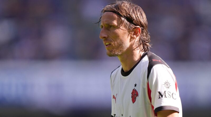 AC Milan Berhasil Kalahkan Pisa, Max Allegri Puji Mentalitas Luka Modric