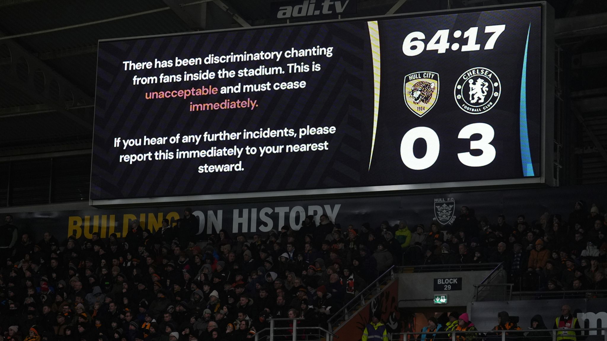 Hull City Tangkap Sejumlah Suporter karena Nyanyian Diskriminatif di Laga Vs Chelsea