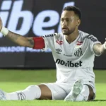 Kecam Kritik soal Kebugaran, Neymar: Sulit, Semua Serba Salah!