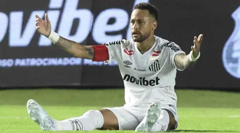 Kecam Kritik soal Kebugaran, Neymar: Sulit, Semua Serba Salah!