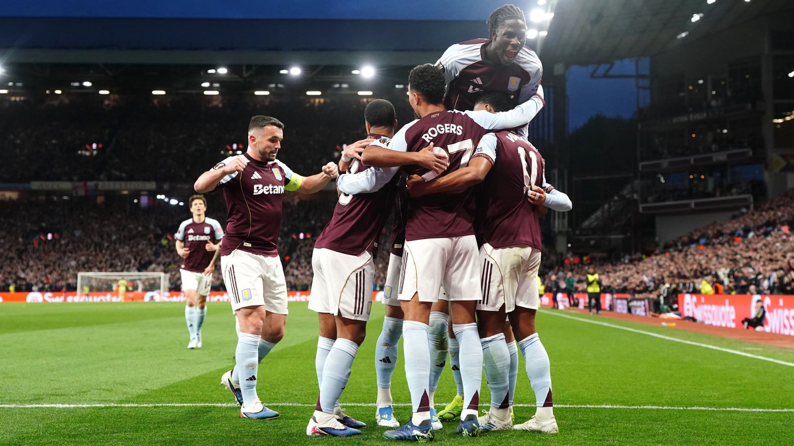 Hasil Pertandingan Perempatfinal Liga Europa: Aston Villa dan Freiburg Melenggang Mulus ke Semifinal