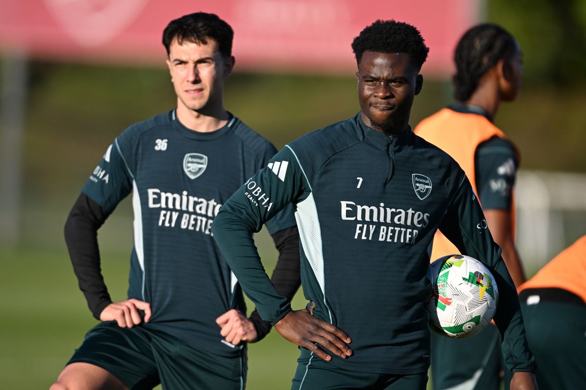 Kembalinya Saka Jadi Suntikan Motivasi Arsenal Hadapi Atletico Madrid