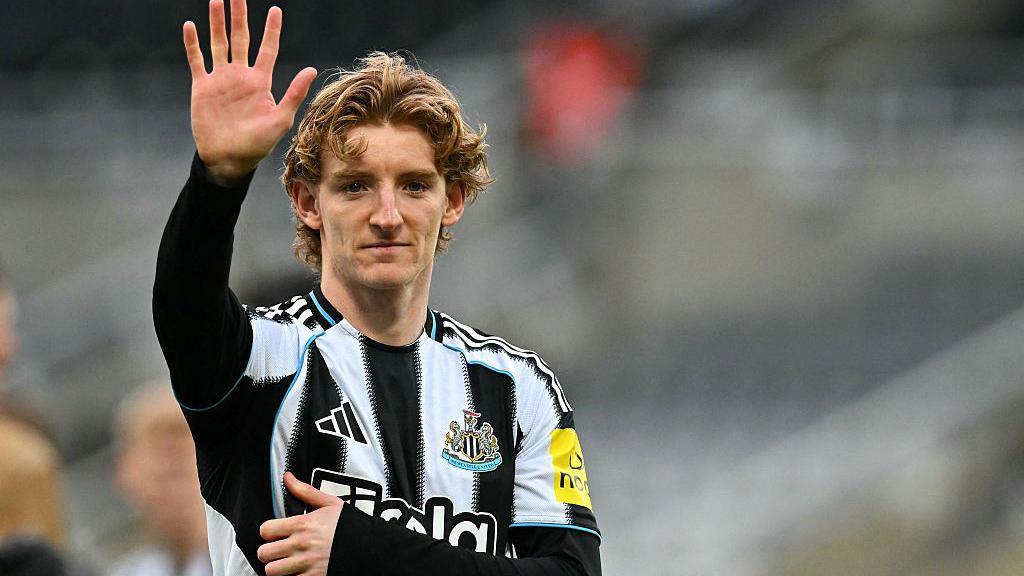 Anthony Gordon Segera Gabung Barcelona, Newcastle Lepas Sang Bintang Seharga Rp1,5 Triliun