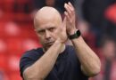 Arne Slot Tanggapi Santai Ejekan Fans Liverpool Usai Ditahan Imbang Chelsea