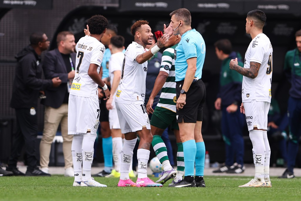 Neymar Ngamuk Usai Jadi Korban Salah Ganti Pemain Jelang Pengumuman Skuat Piala Dunia 2026