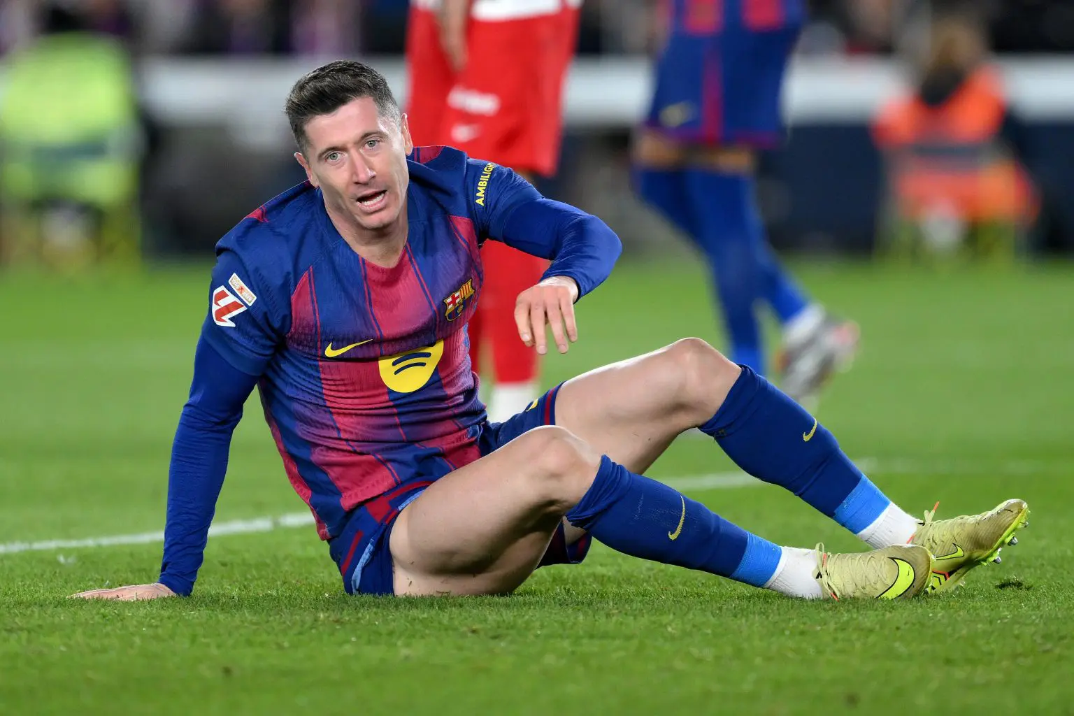 Robert Lewandowski Resmi Tinggalkan Barcelona pada Akhir Musim Ini