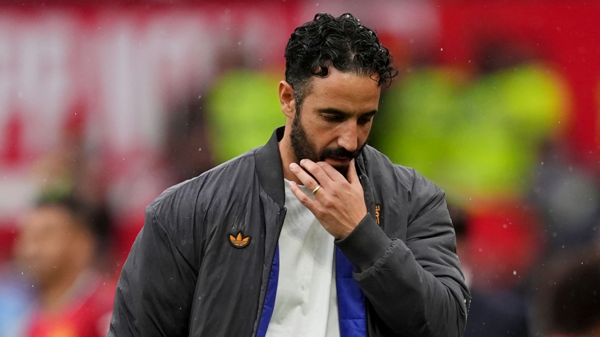 AC Milan Lirik Amorim, Negosiasi dengan Kandidat Utama Ternyata Masih Mandek