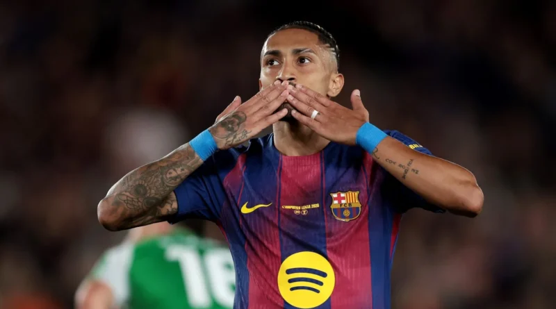 Pesan Menyentuh Raphinha untuk Fans Barcelona, Janji Bertahan Selama Tubuhnya Masih Kuat