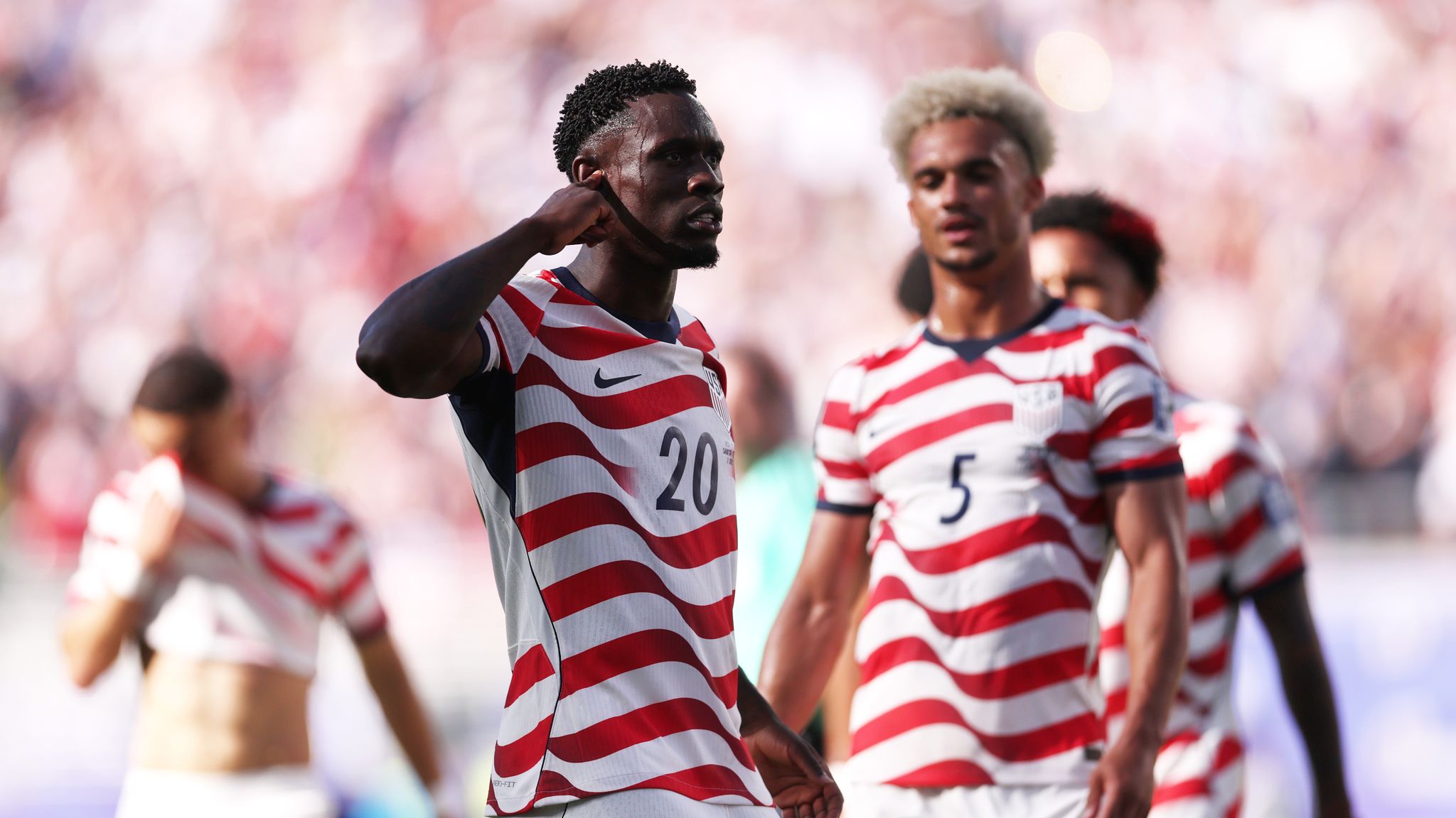 Amerika Serikat Lolos ke Babak 16 Besar, Balogun Kartu Merah Jelang Lawan Belgia