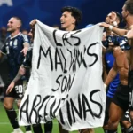 FIFA Selidiki Aksi Kontroversial Pemain Argentina Bentangkan Spanduk ‘Las Malvinas son Argentinas’