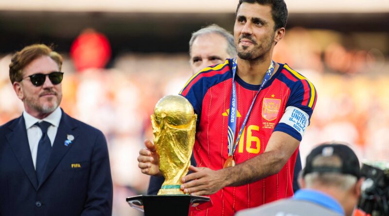 PSG Mundur dari Perburuan Rodri, Real Madrid Kini Jadi Pesaing Terdepan
