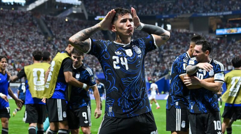Inggris Buyar di Menit Akhir, Lionel Messi Antar Argentina ke Final Piala Dunia 2026