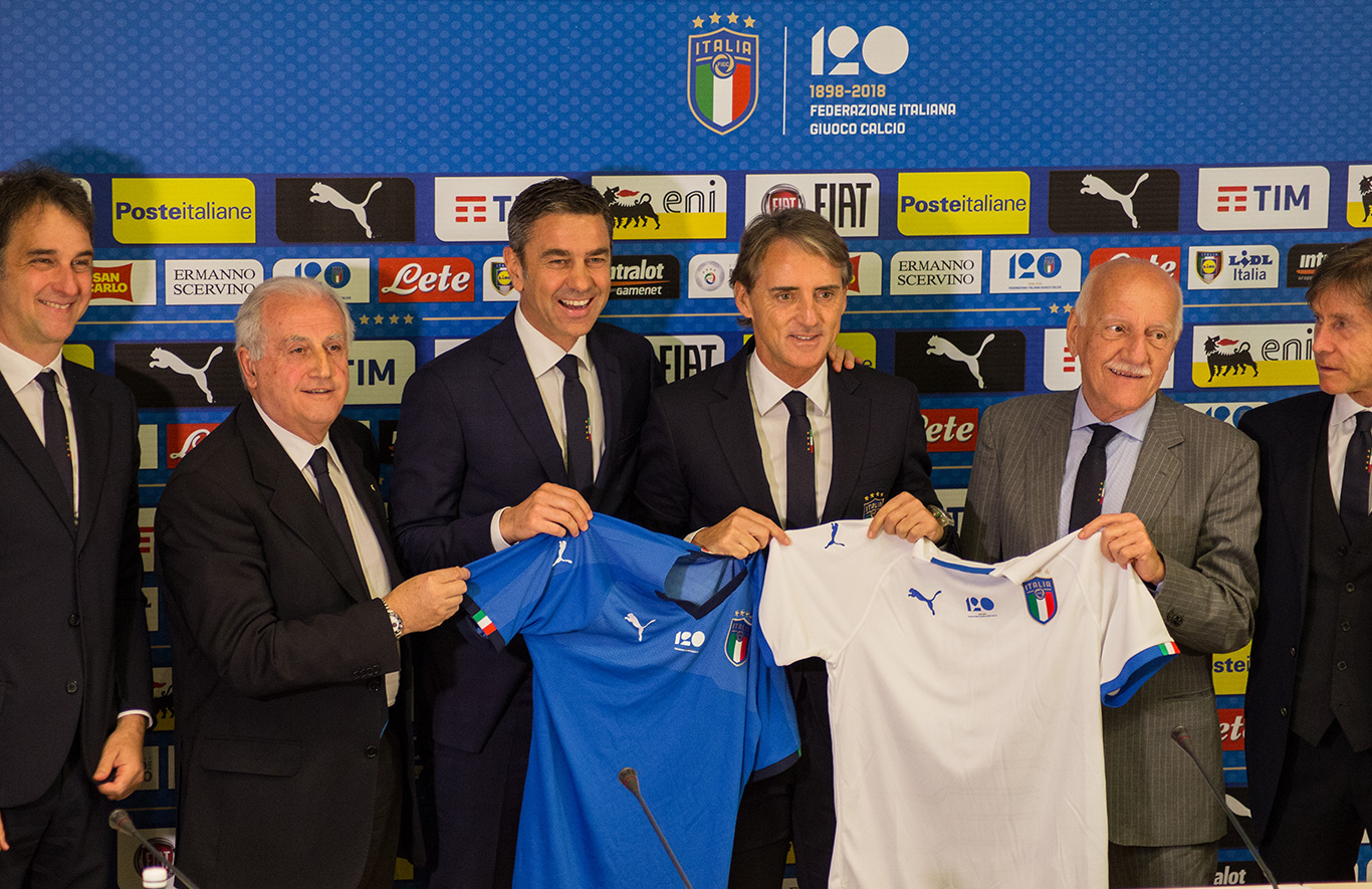 Mancini Menyesal Tinggalkan Italia, Singgung 'Cinta Sejati' Fans Maafkan Saya